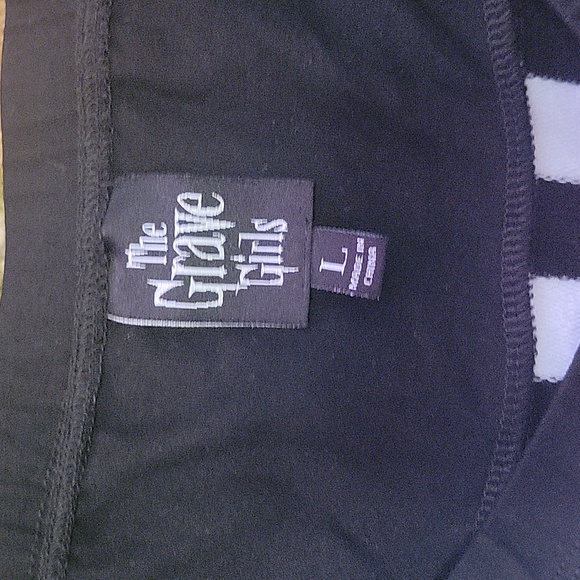 The Grave Girls mini skirt - Picture 4 of 5